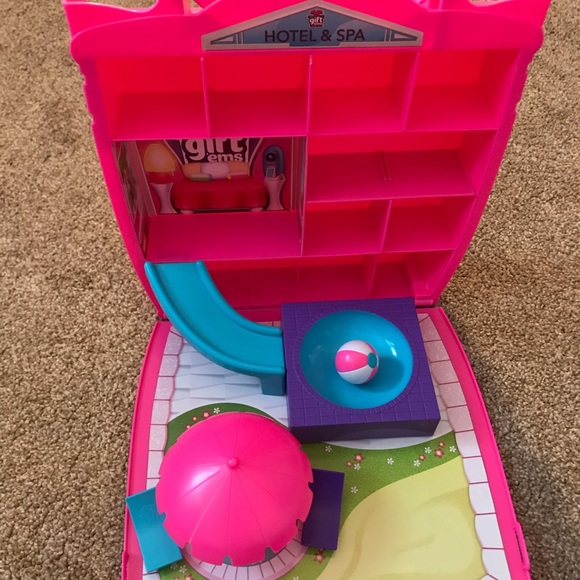 Bundle of Gift Ems Toys - Picture 2 of 5